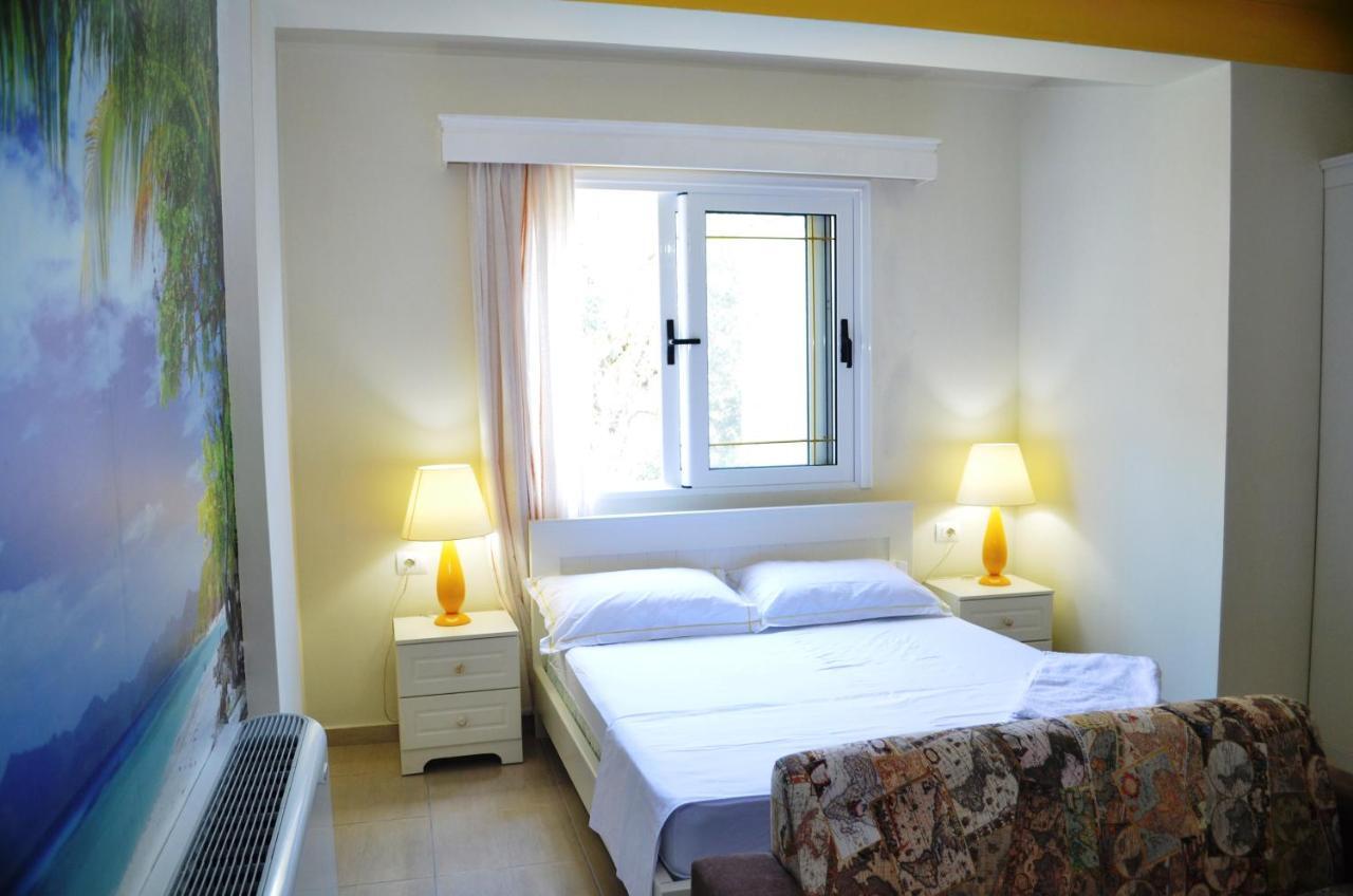 Vila Florika Hotel ボルシュ 部屋 写真