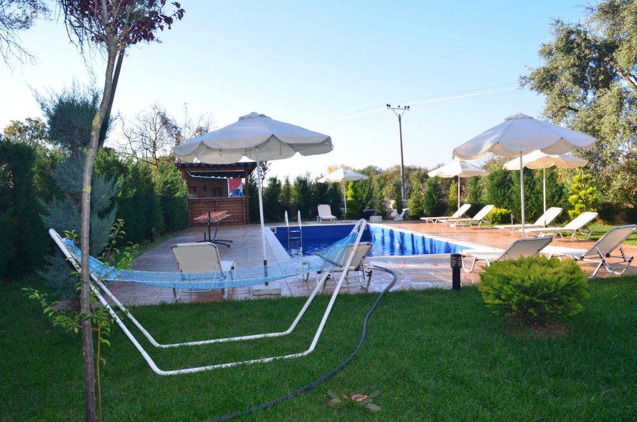 Vila Florika Hotel ボルシュ エクステリア 写真